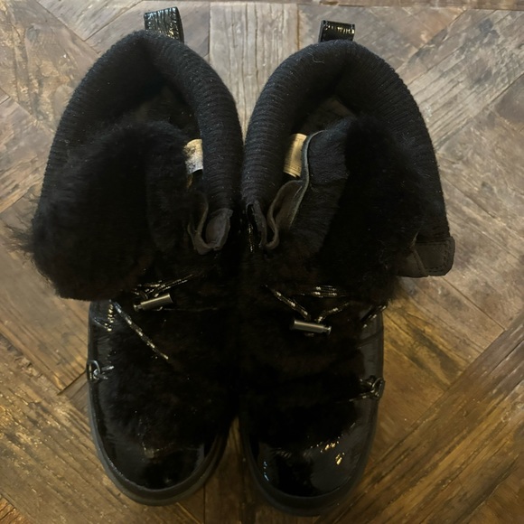 Ugg Highland waterproof boot sz 8.5 - Picture 3 of 5